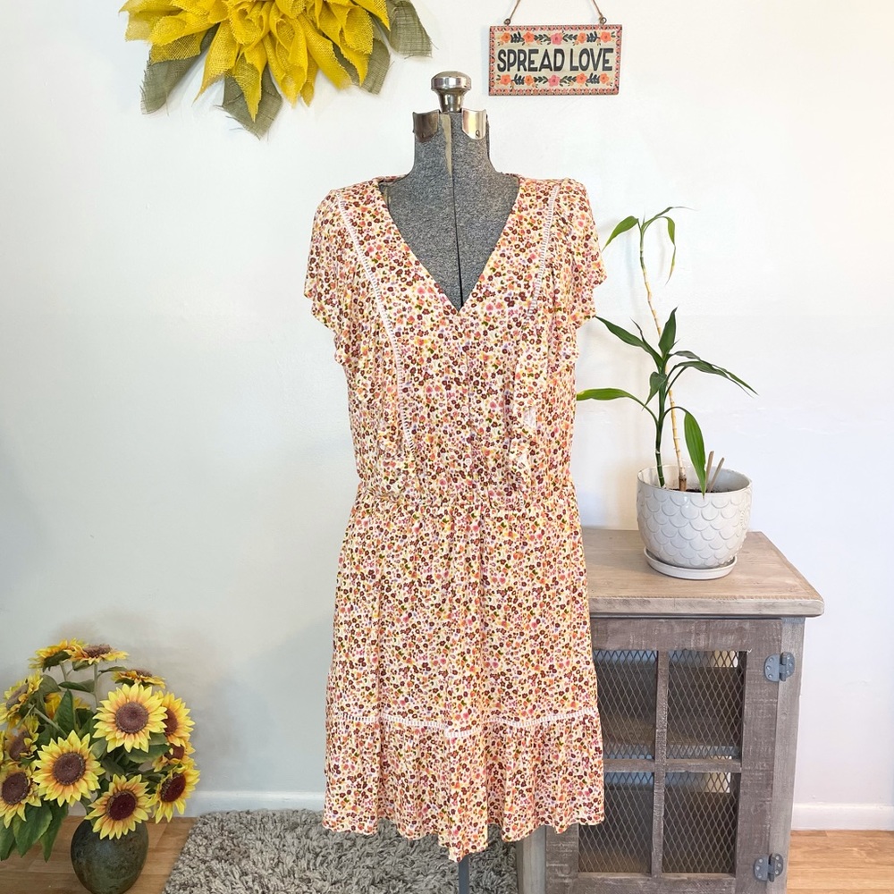 ⚫️   NWT L & XL LC floral sundress